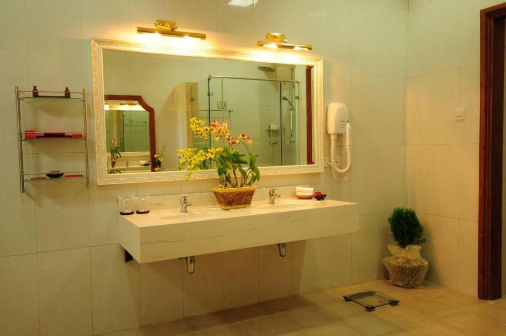 Myat Taw Win Hotel Naypyidaw Luaran gambar