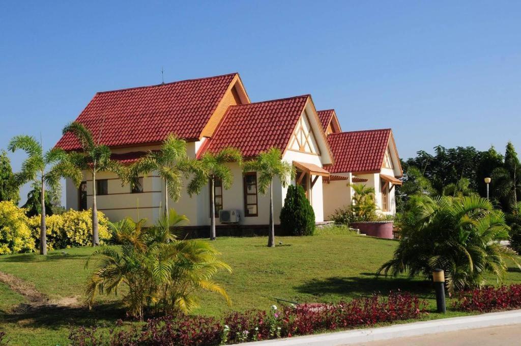 Myat Taw Win Hotel Naypyidaw Luaran gambar